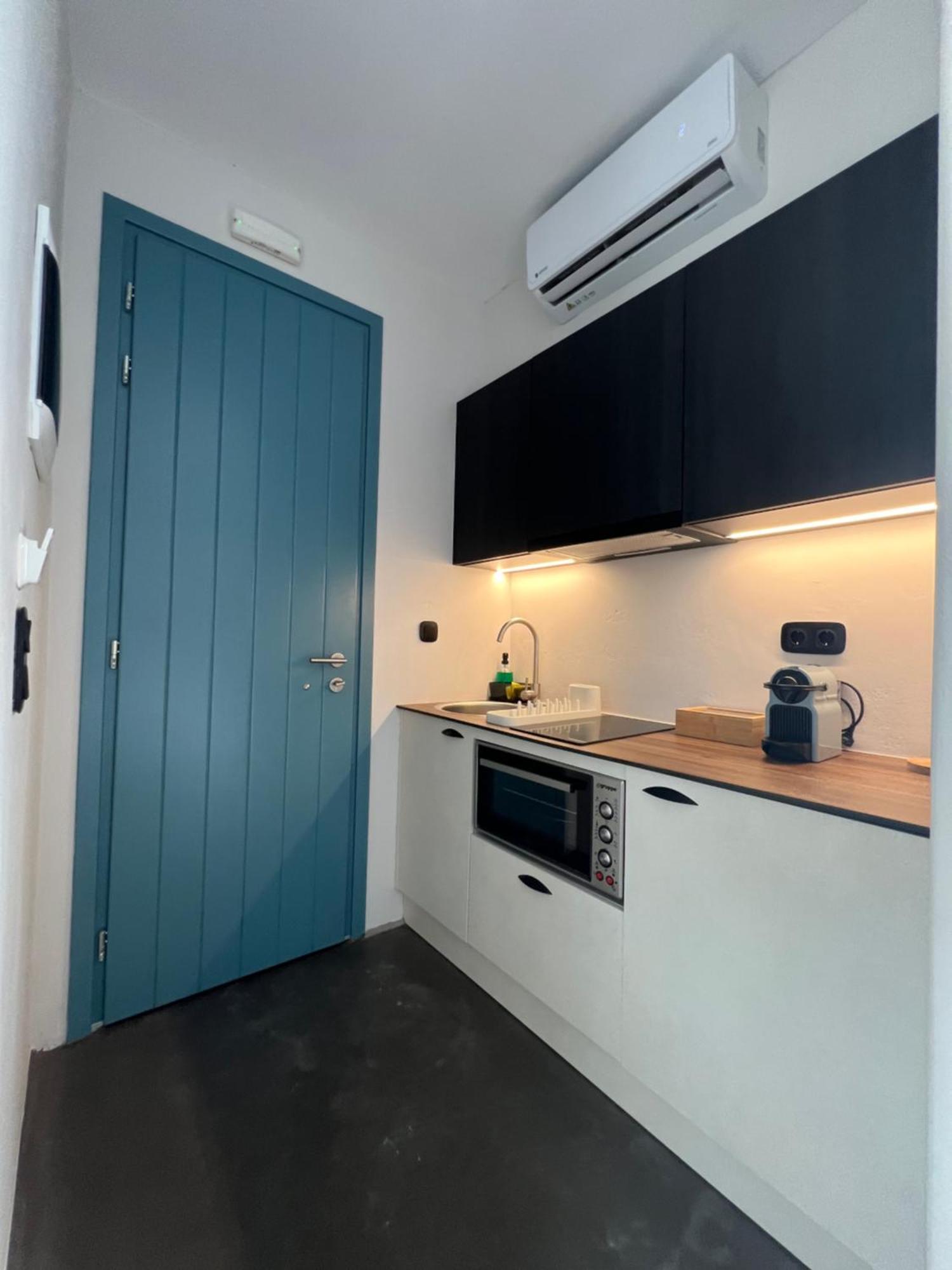 Apartament Thronos